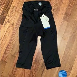 NWT pearl izumi bike capris